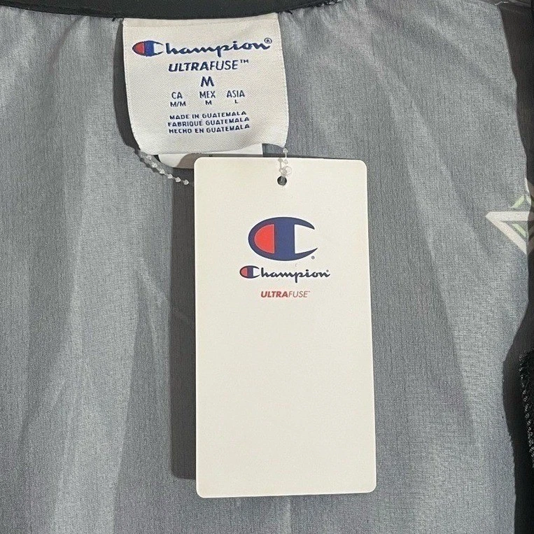 Champion UltraFuse Hooded Windbreaker Jacket Mens Medium Black GLADD Logo NWT - product detail image 4