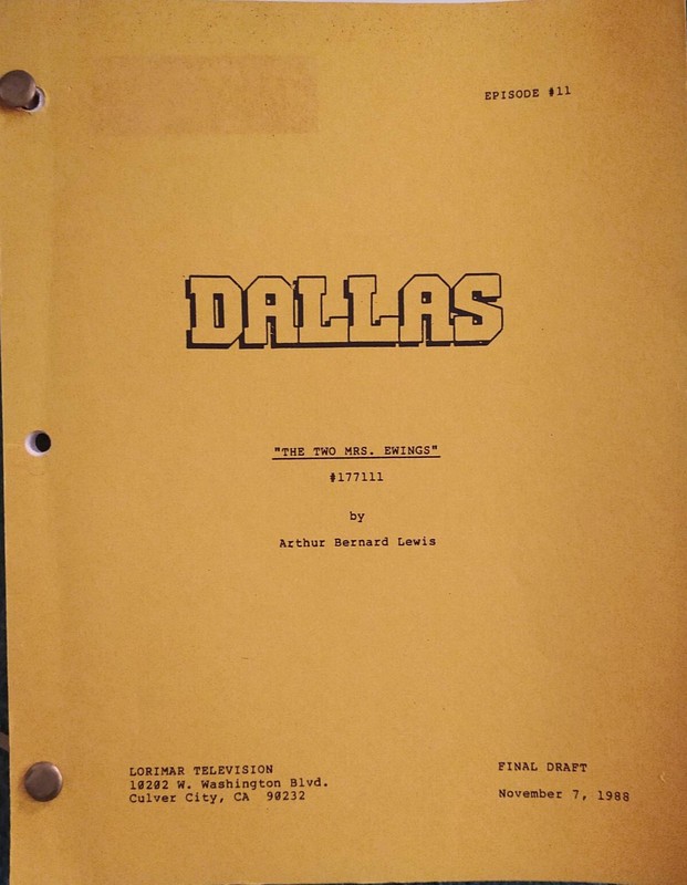 DALLAS SERIES THE TWO MRS. EWINGS SCRIPT LARRY HAGMAN LINDA GRAY (copy)