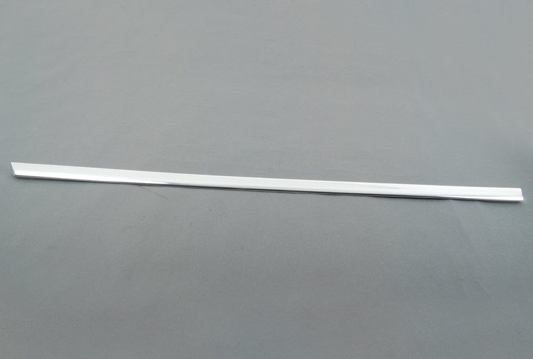 MB SL R107 Front Right Door Window Garnish Moulding A1077280230
