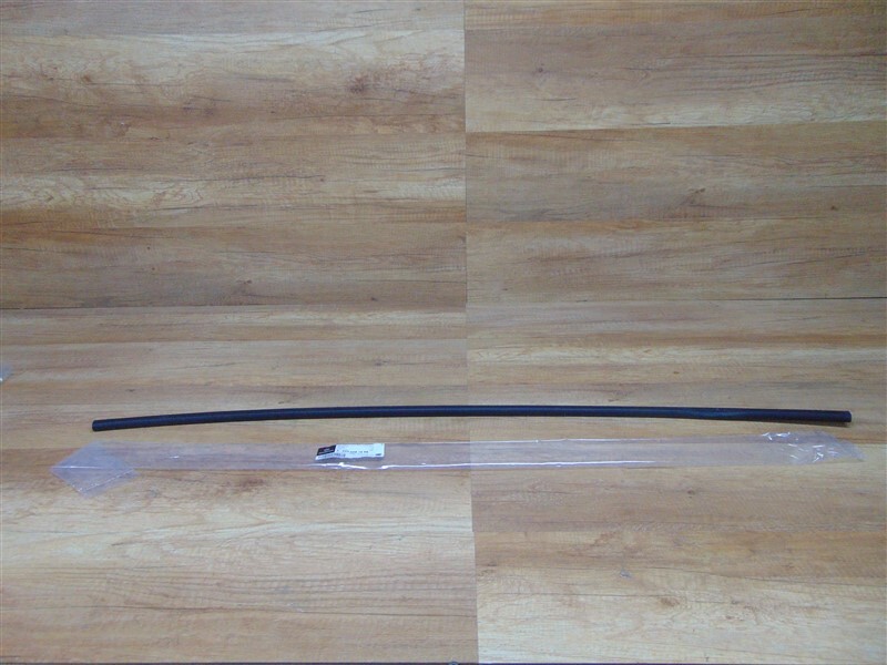 Brand New Outside Bottom Left Seal Genuine Mercedes C209