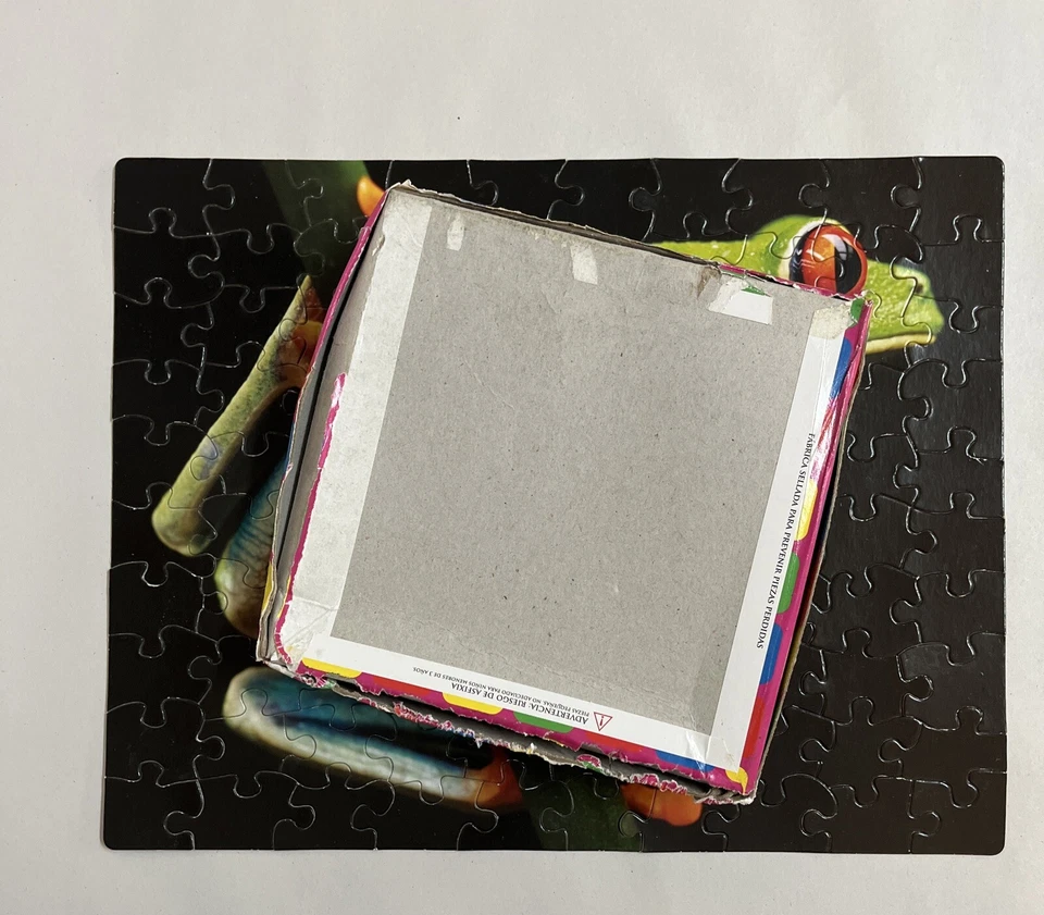 Puzzle Bug 100 Piece Puzzle FROG ( Complete) - Image 3 of 4