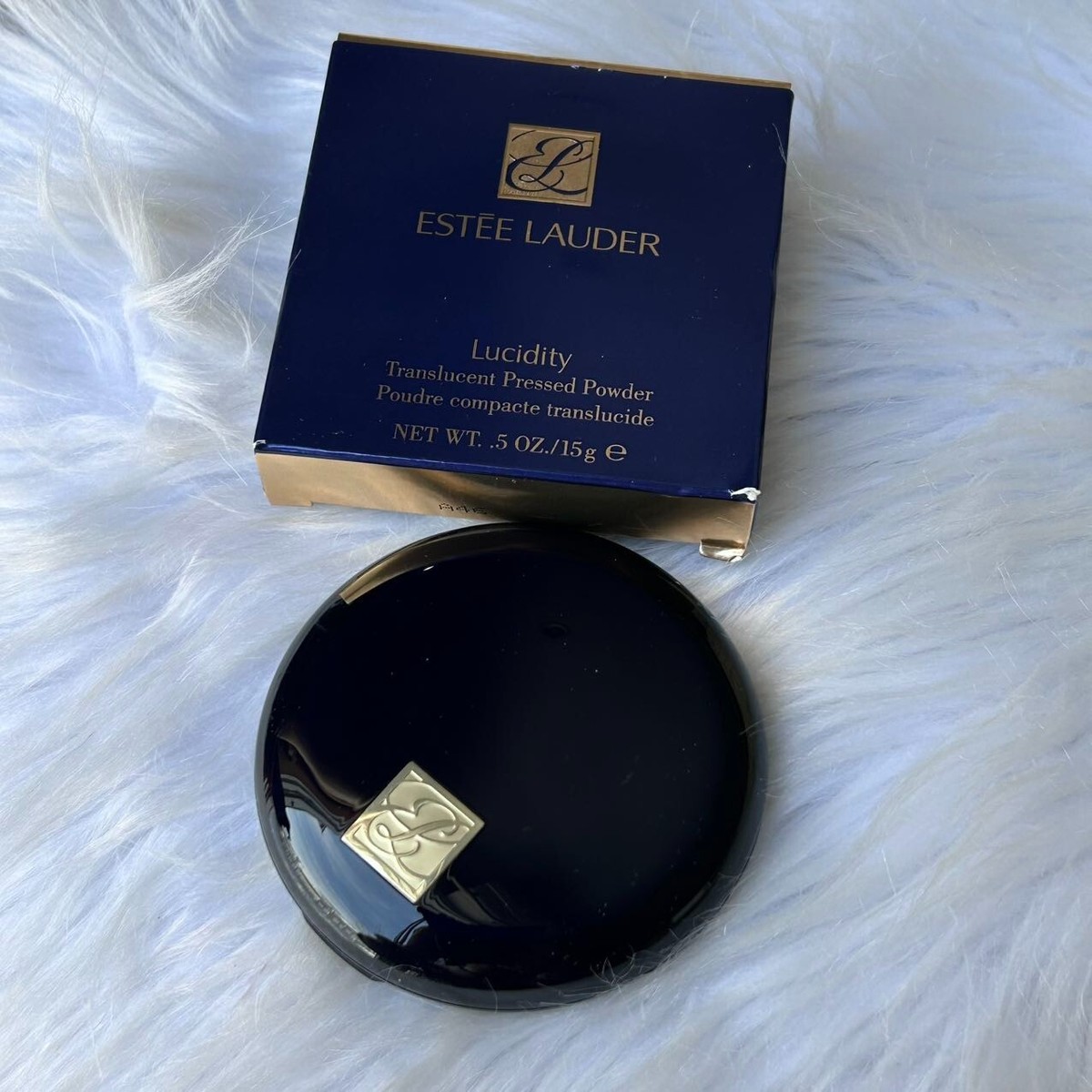 Estée Lauder Perfecting Pressed Powder – Mattierendes Puder, 01 Light, 30 G, Für Ebenmäßigen Teint