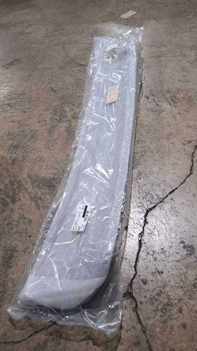 サルート88 Ｄ70 New Rear Lower Bumper Skid Plate Shield For 2021-2024 Kia K5