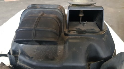HONDA VFR 800 2003 MODEL AIR BOX FILTER MOTORCYCLE RESTORER RESTORER - Picture 7 of 7