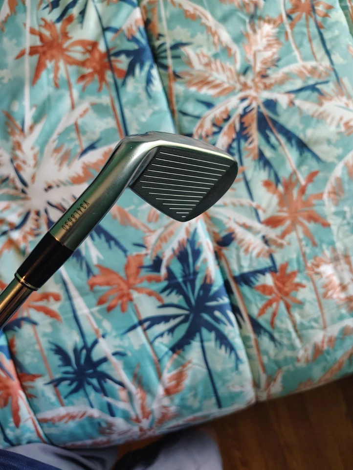Right Hand 23° Srixon ZXiu Single 4 Iron - Image 4 of 4