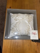    Studio His  Hers Wedding Ring Pillow   White   NEW     