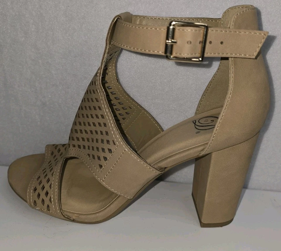 Delicious Mujer Diseño Corte Inflow Tacón Bloque Delantero Tostado Talla 7.5 Foto 4 de 4