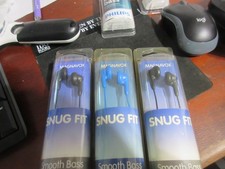 Magnavox Snug Fit Headphones Blue  Black Smooth Bass