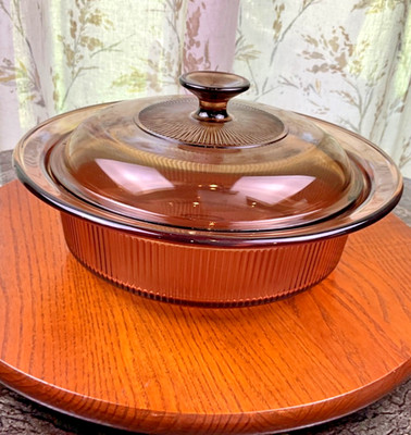 Corning Vision Amber Glass Covered Casserole Dish 10  Round w/ Lid V-10-B USA