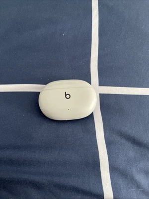 Beats Studio Buds