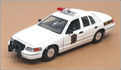 Classic Metal Works Maßstab 1:24 191022F - Ford Crown Victoria Police - Montgomery