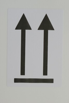 Produktbild von 40 Selbstklebende Etiketten – Doppelpfeil „HIER OBEN / This Side Up“ Als Piktogramm Für Kartons