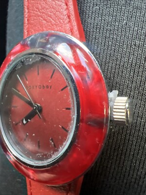 Red face Watch TOKYOBay Tokyo Bay Womans Red Dial Red  display picture 1