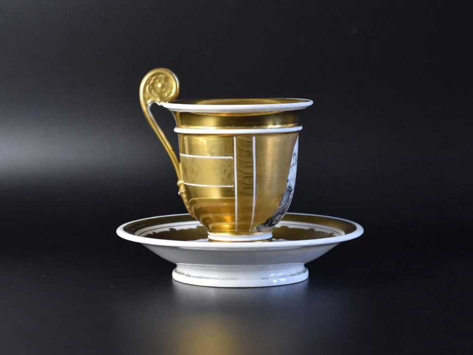 Antike Empire Porzellan Tasse Frau Kind Familie Genreszene Umdruckdekor 19 Jh. - Bild 2 von 4