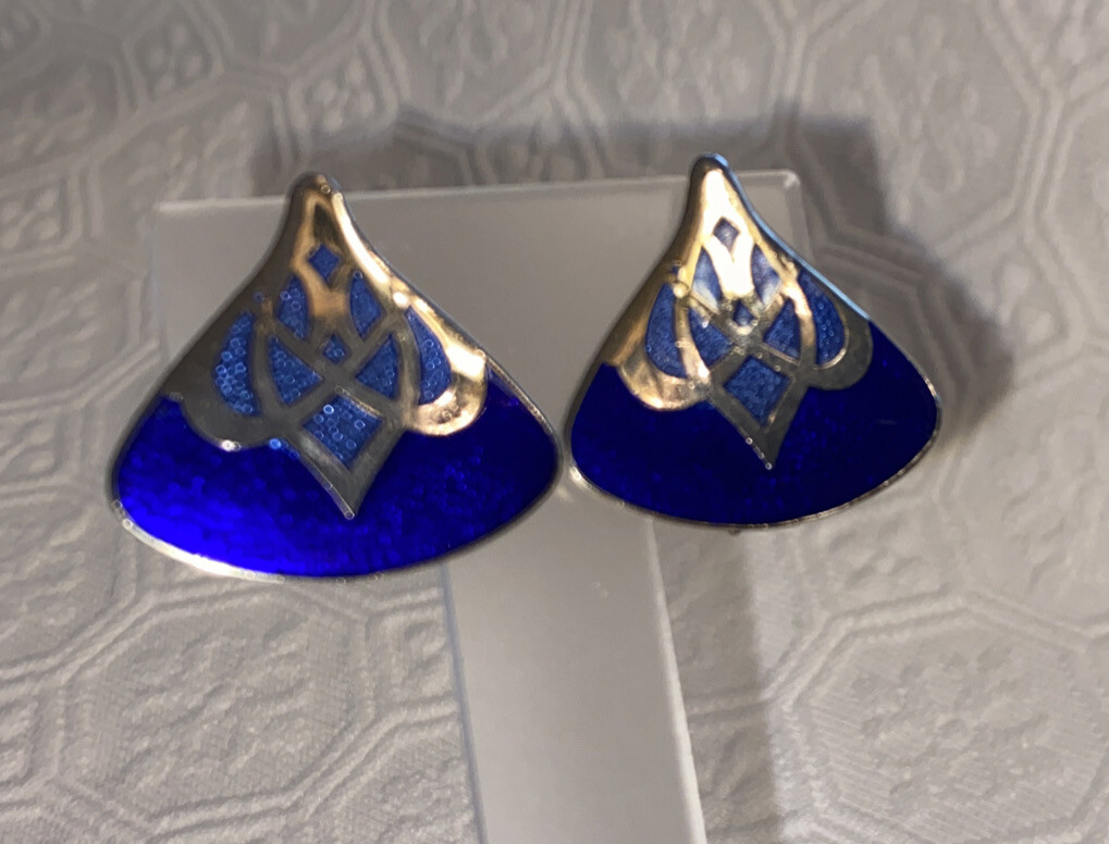 Two Sisters Triangular Enameled Clip Earrings, Co… - image 3