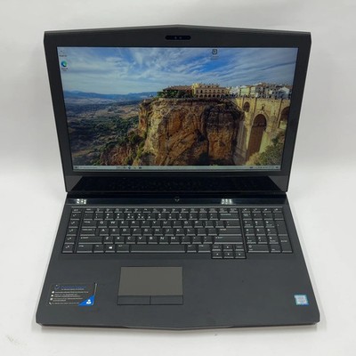 Alienware 17 17.3'' i7-6700HQ 2.6GHz 16GB RAM 256GB SSD 1TB HDD GeForce GTX 1070