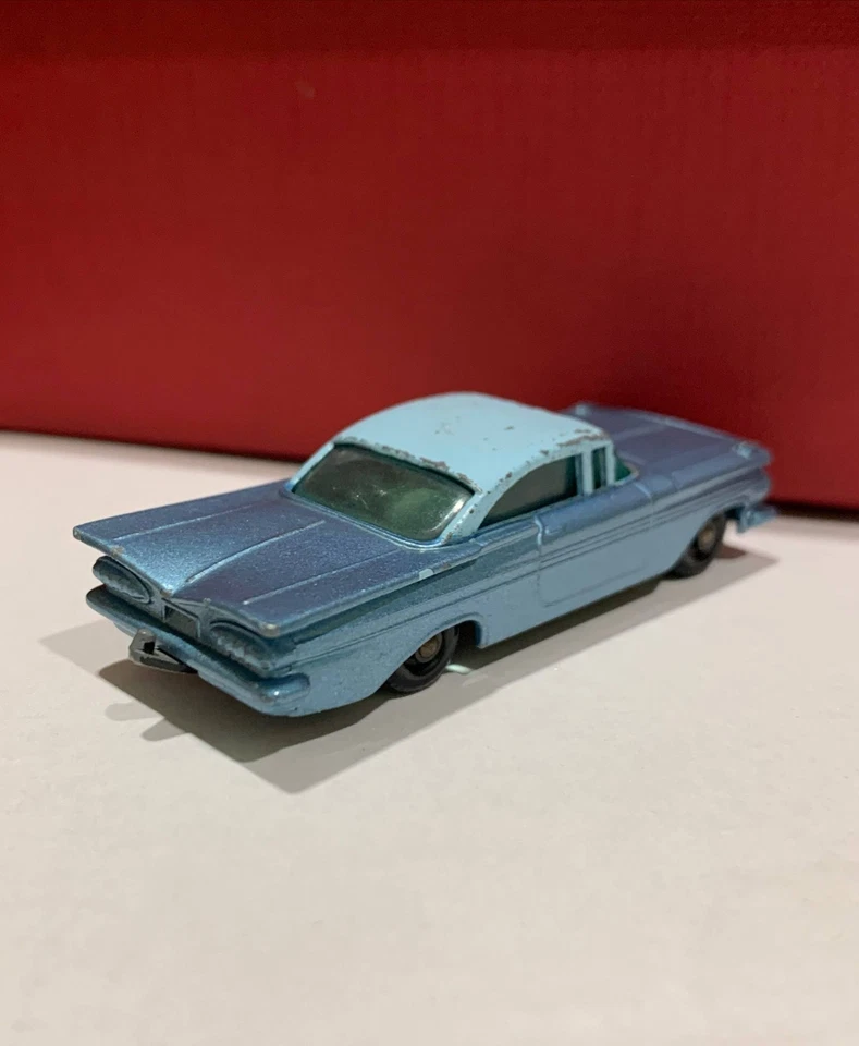 Vintage Matchbox Chevrolet Impala By Lesney Multicolor №57 Black Wheel Diecast - Image 4 of 4