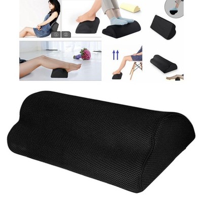 Das ergonomische Fußrastenkissen reduziert den Druck auf die Beine,