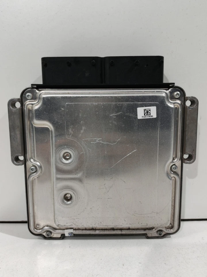 Centralina Motore ECU BOSCH JAGUAR LAND ROVER - 2.0 Diesel - KY32-12B684-FBA - Immagine 3 di 3