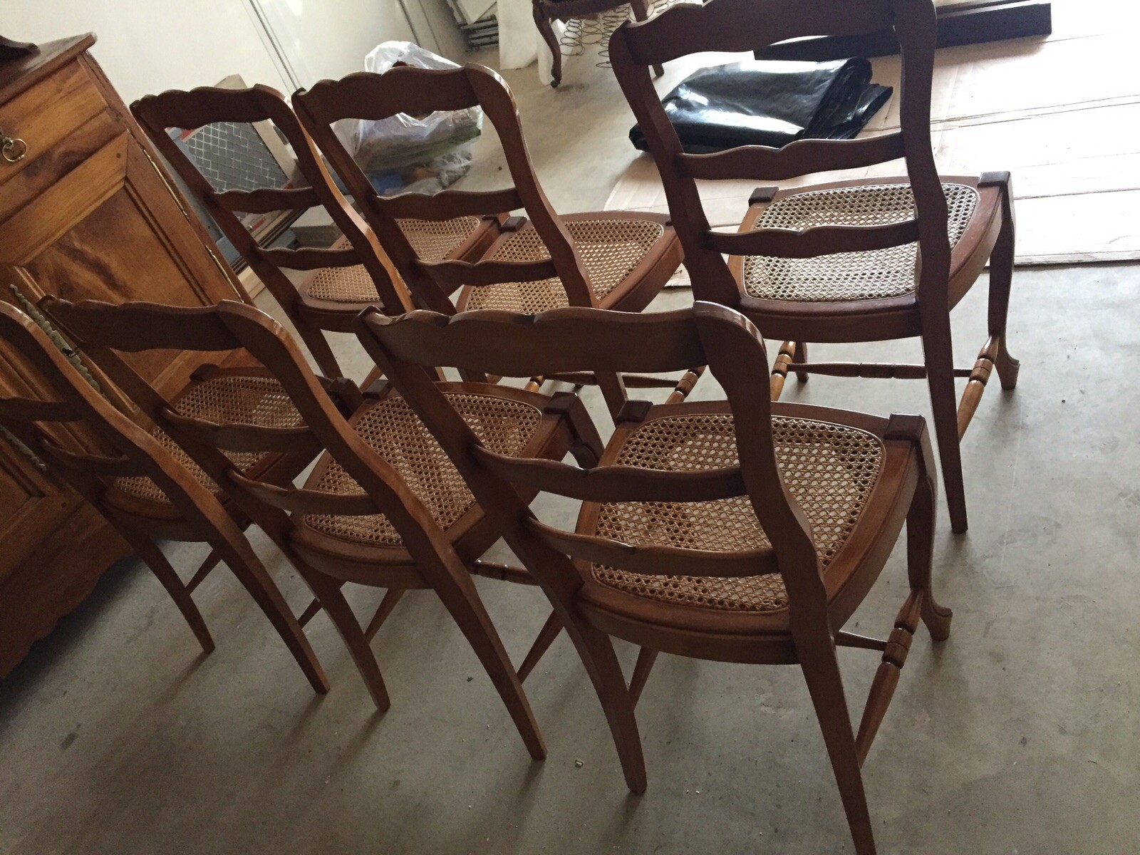 6 chaises de salle à manger, Merisier Assise Cannée A Prendre Sur Place