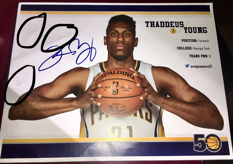 Баскетбольная фотография Таддеуса Янга из San Antonio Spurs NBA с автографом 8X10 + сертификат подлинности - Изображение 2 из 4