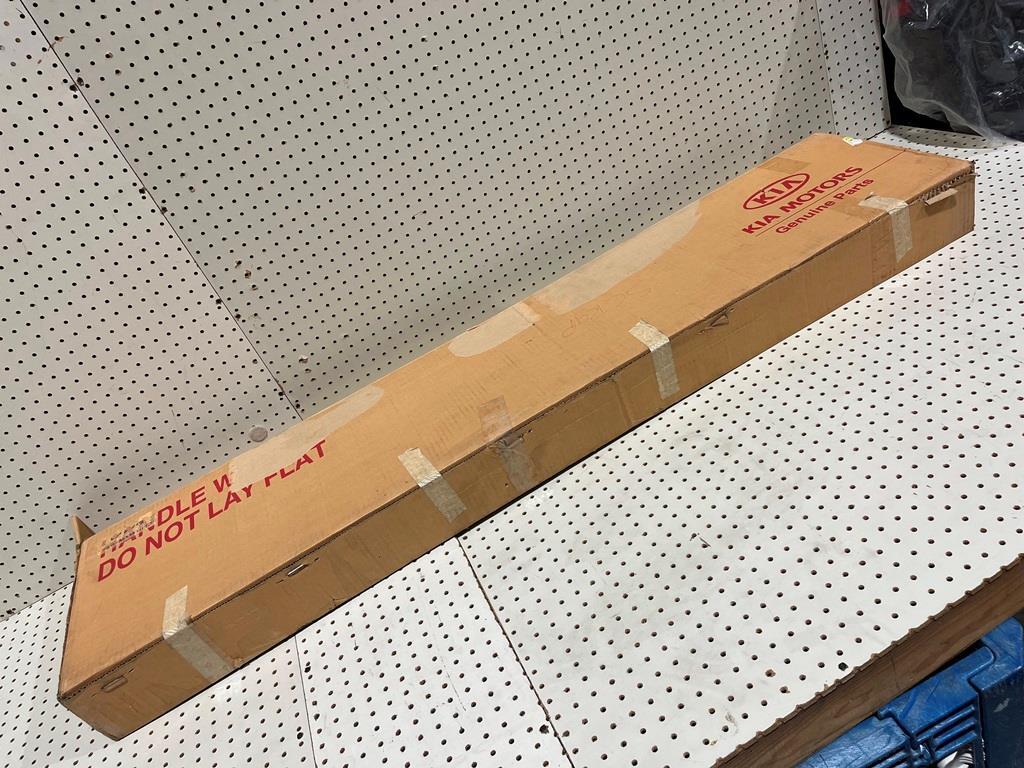 OEM 2004-2006 Kia Spectra LH Driver Metal Inner Rocker Panel 71312