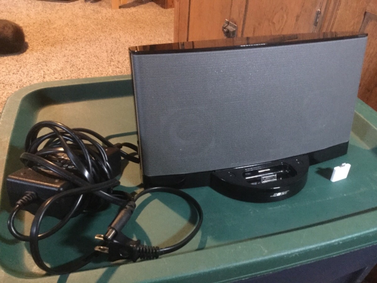 Pre Owned Bose Sounddock Series II Digital Music System for