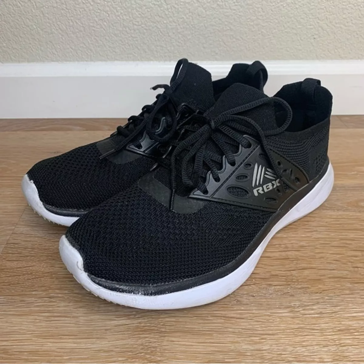 Vince running hotsell shoes