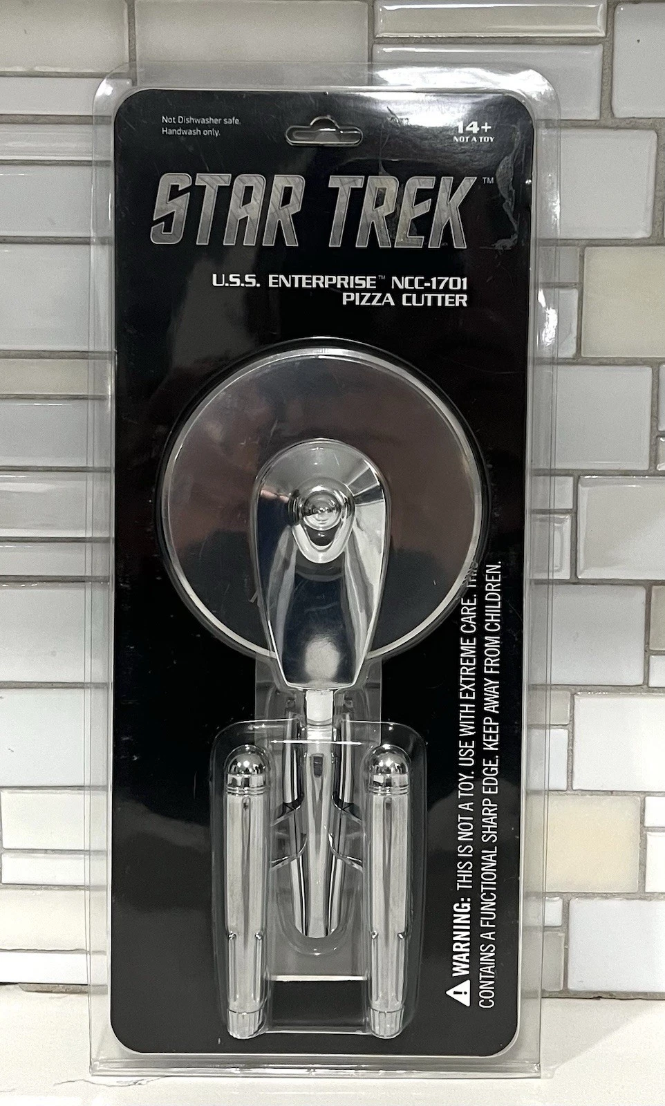 2011 Star Trek Enterprise Pizza Cutter