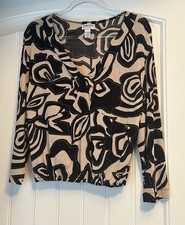 Chico  s Travelers Slinky Knit Black Swirl Print V Neck Long Sleeve Top Sz 3 XL