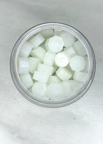 100 Count Ghostly Clear Sealing Wax Beads - Picture 3 of 3