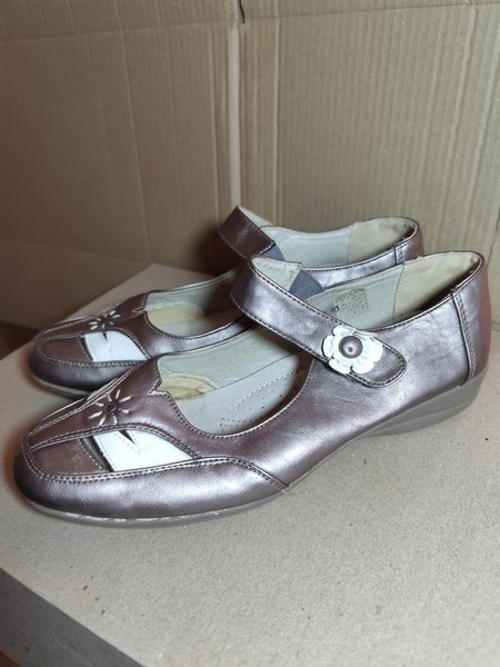 Women & Other Stories Heels Gold Leather 40
