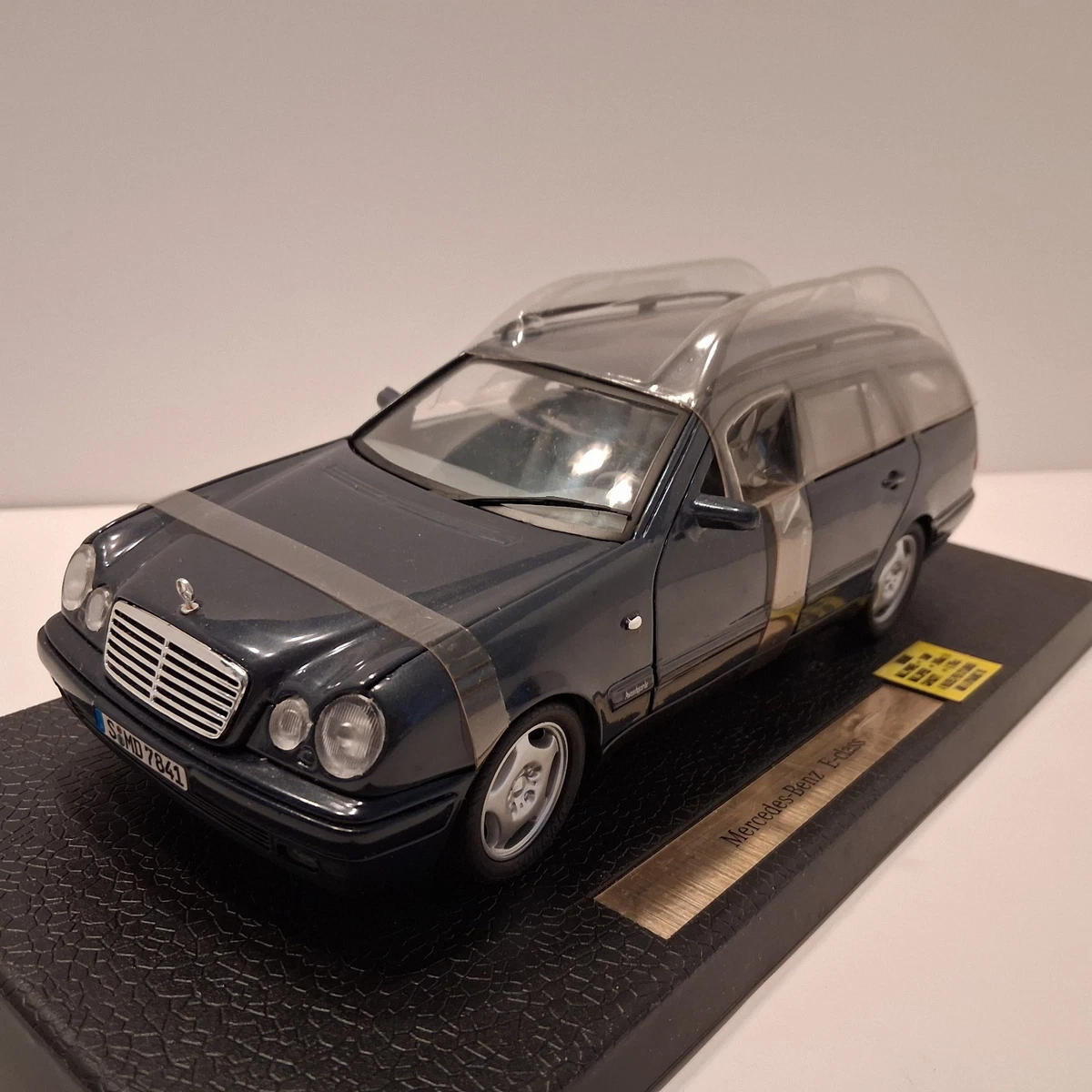 Mercedes Benz E Class 1 18 for sale | eBay