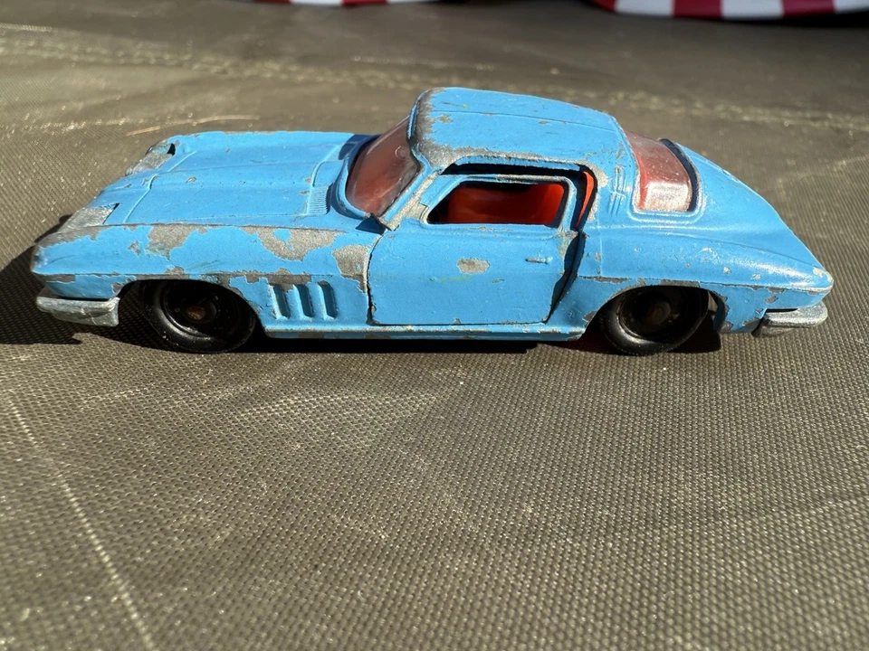 CORBETA SIKU V282 STINGRAY ESCALA 1/64 HECHA EN ALEMANIA. Foto 2 de 4