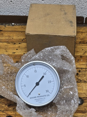 #ad MOORE PRODUCTS CO USA PRESSURE GAUGE 30PSI 3.5quot; FACE 1 4quot; CBM BACK MOUNT NEW $49.99