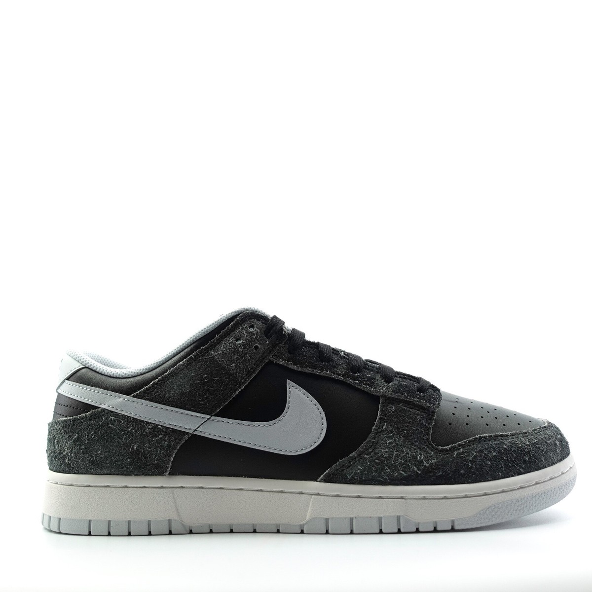 Nike Dunk Low Retro PRM Animal Pack Zebra Sneakers DH7913 001