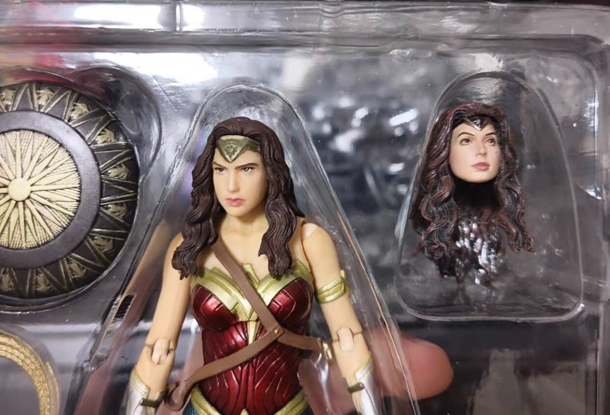 MEDICOM MAFEX 048 Wonder Woman 1/12 Action Figure IN STOCK | eBay