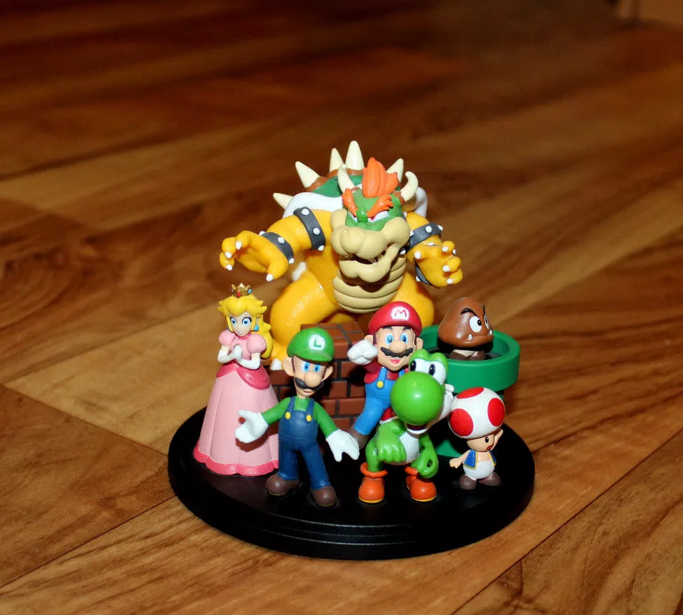 2010 CLUB NINTENDO Super Mario Characters Figurine Statue Nintendo Of  Europe New