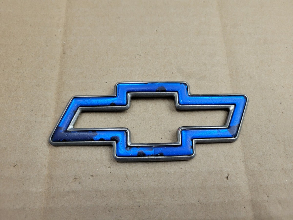 BULE➕様確認用 Chevy OEM Blue and Chrome 5