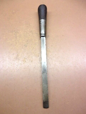 UNIQUE 5/8'' STRIKE TANG CHISEL 13 1/2'' Long Rugged 3/8'' Thick Chisel Tool Clean!