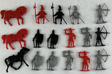 Lot of Vintage MPC 45mm Medieval Knight Figures Horses 17 pcs