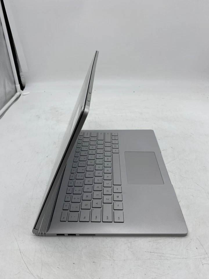 Microsoft Surface Book 2 Intel i7 8650U 8GB RAM 256GB SSD W11P Táctil GTX 1050 Foto 3 de 4