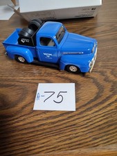 Vintage WIX die-cast 1951 Ford F-1 truck bank 1995