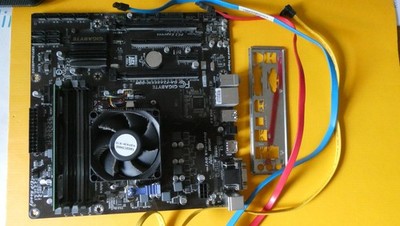 Gigabyte GA F2A88XM D3H 8GB RAM CPU AMD A8 6600K 4x3,9GHz shield FAN SATA Bundle