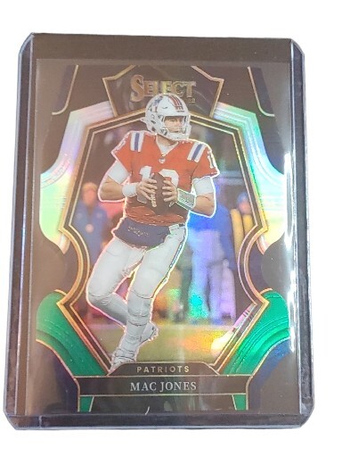2022 Panini Select Mac Jones Premier Black Green Prizm Die-Cut #167 Patriots