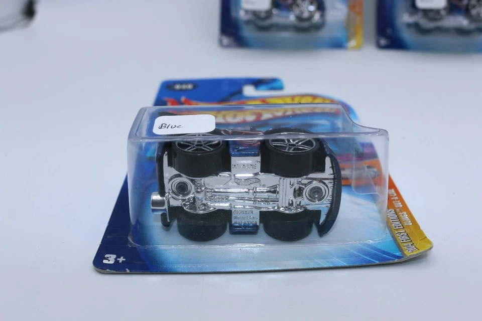Lot of 3 Hot Wheels 2004 First Editions Blings Out-A-Line 40/100 BLUE 040 1:64 - Image 2 of 4