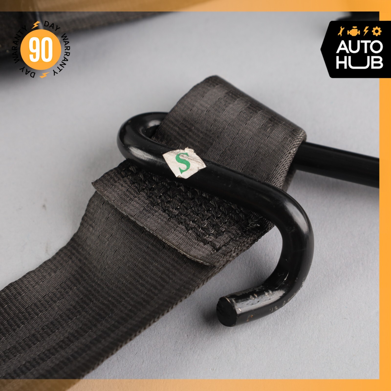 08-19 Maserati GranTurismo M145 Front Right Side Seat Belt Black OEM
