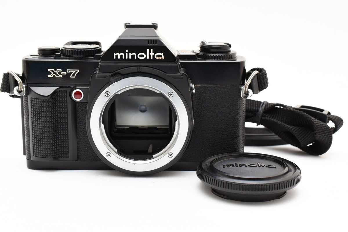 ミノルタ Minolta X-7 Black 35mm #2282 Minolta X-7 35mm SLR Film Camera Black Body w/Strap /cap