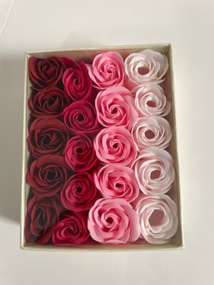 Body Luxuries Scented Soap Petals - Floral Rose Petal Soaps