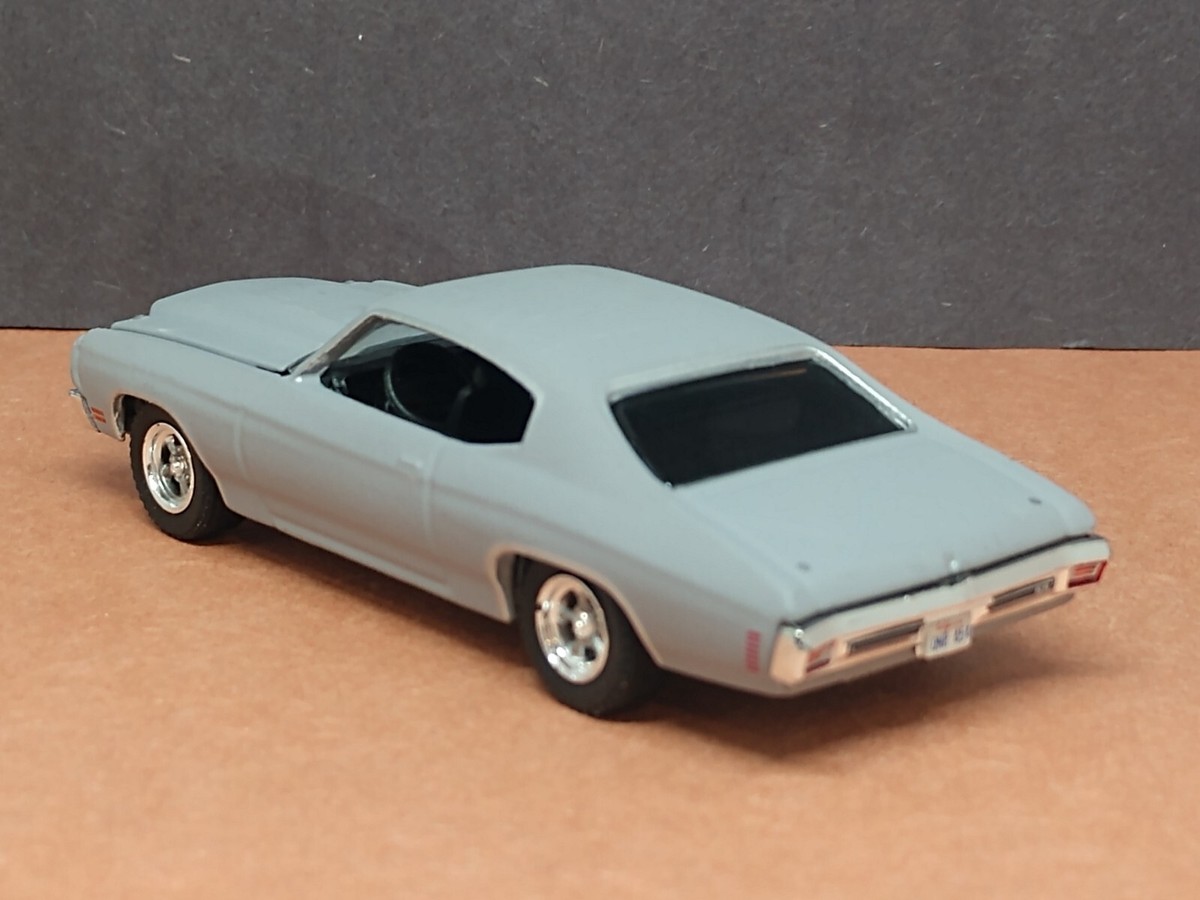 1970 Chevrolet Chevelle ミニカー 1970 CHEVROLET CHEVELLE SS COLLECTIBLE 1/64 SCALE LIMITED EDITION